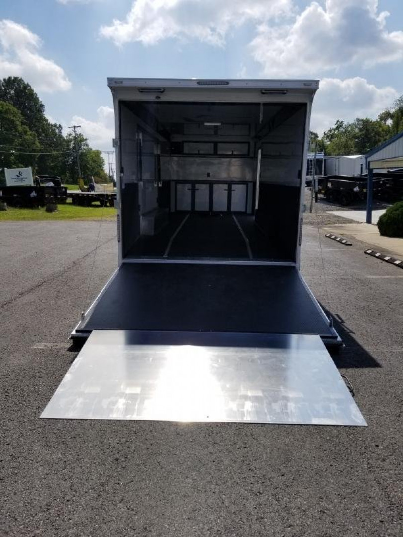 2024 United Car / Racing Trailer photo 5