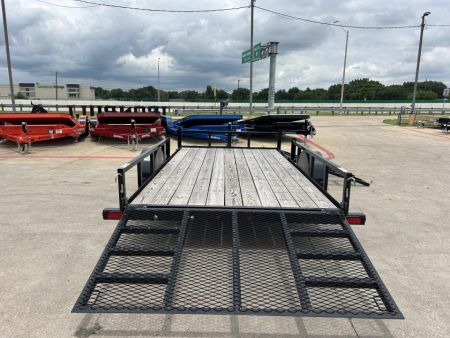 New 2025 Top Hat Trailers 83x14 QH Utility Trailer