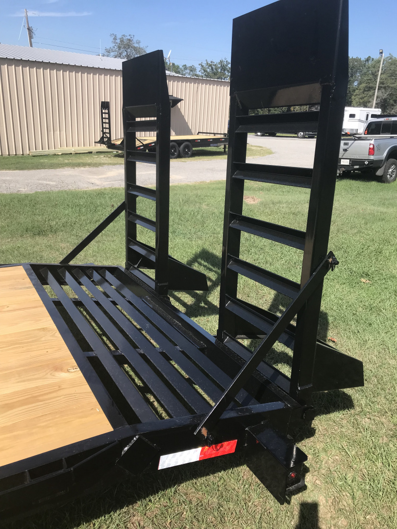 2026 7×24 Dovetail Trailer photo 4