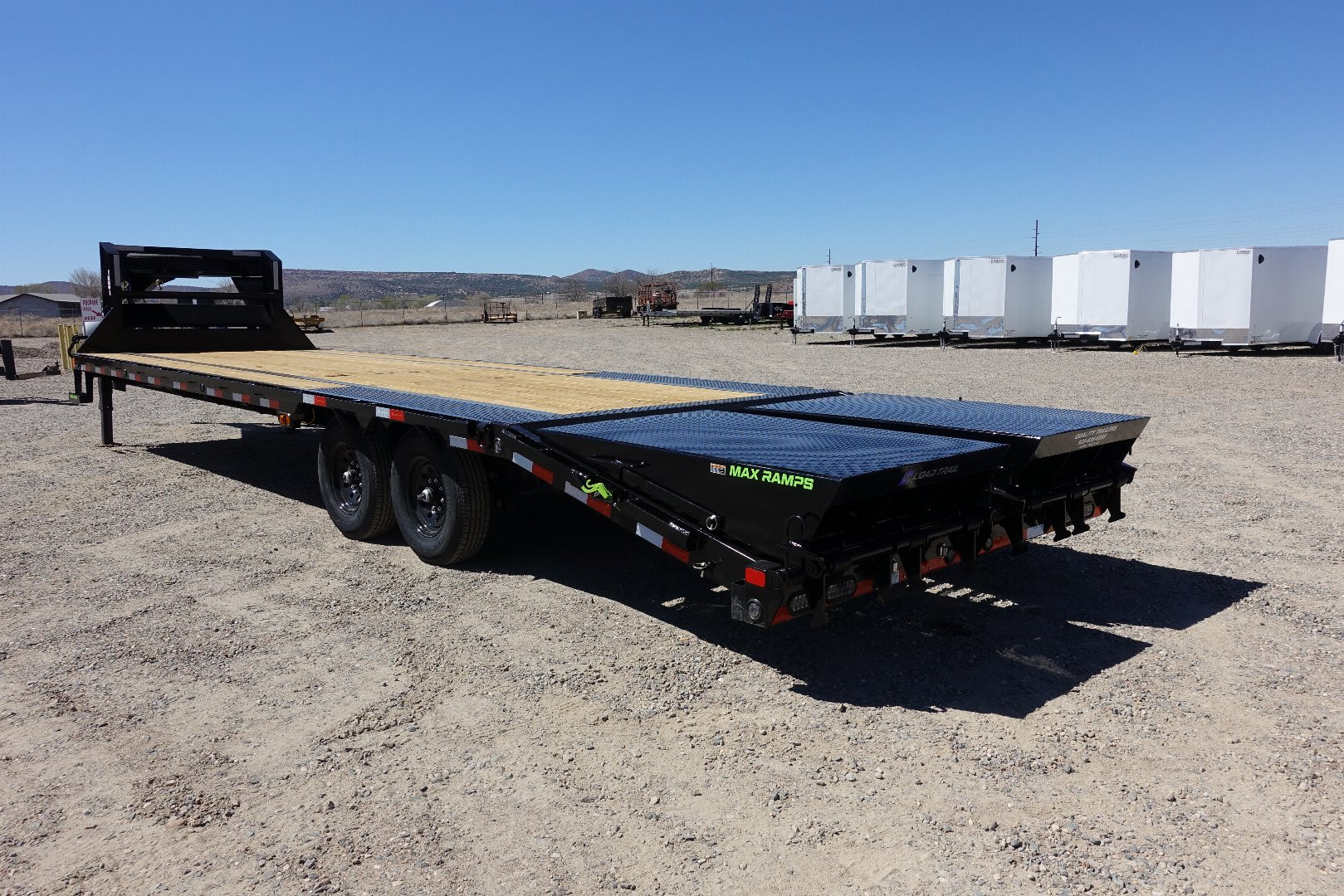 2025 Load Trail GN1410230 photo 3