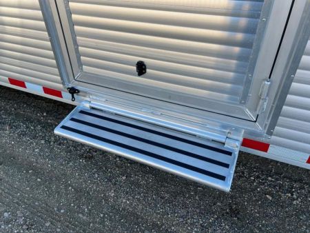 New 2025 Sundowner Trailers 26' Aluminum Gooseneck Cargo / Enclosed Trailer