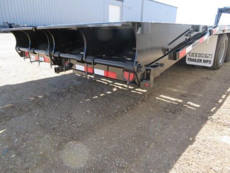 New 2026 Titan Trailer 32' Gooseneck Flatbed Flatbed Trailer
