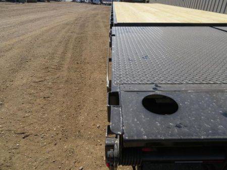 New 2026 Titan Trailer 32' Gooseneck Flatbed Flatbed Trailer