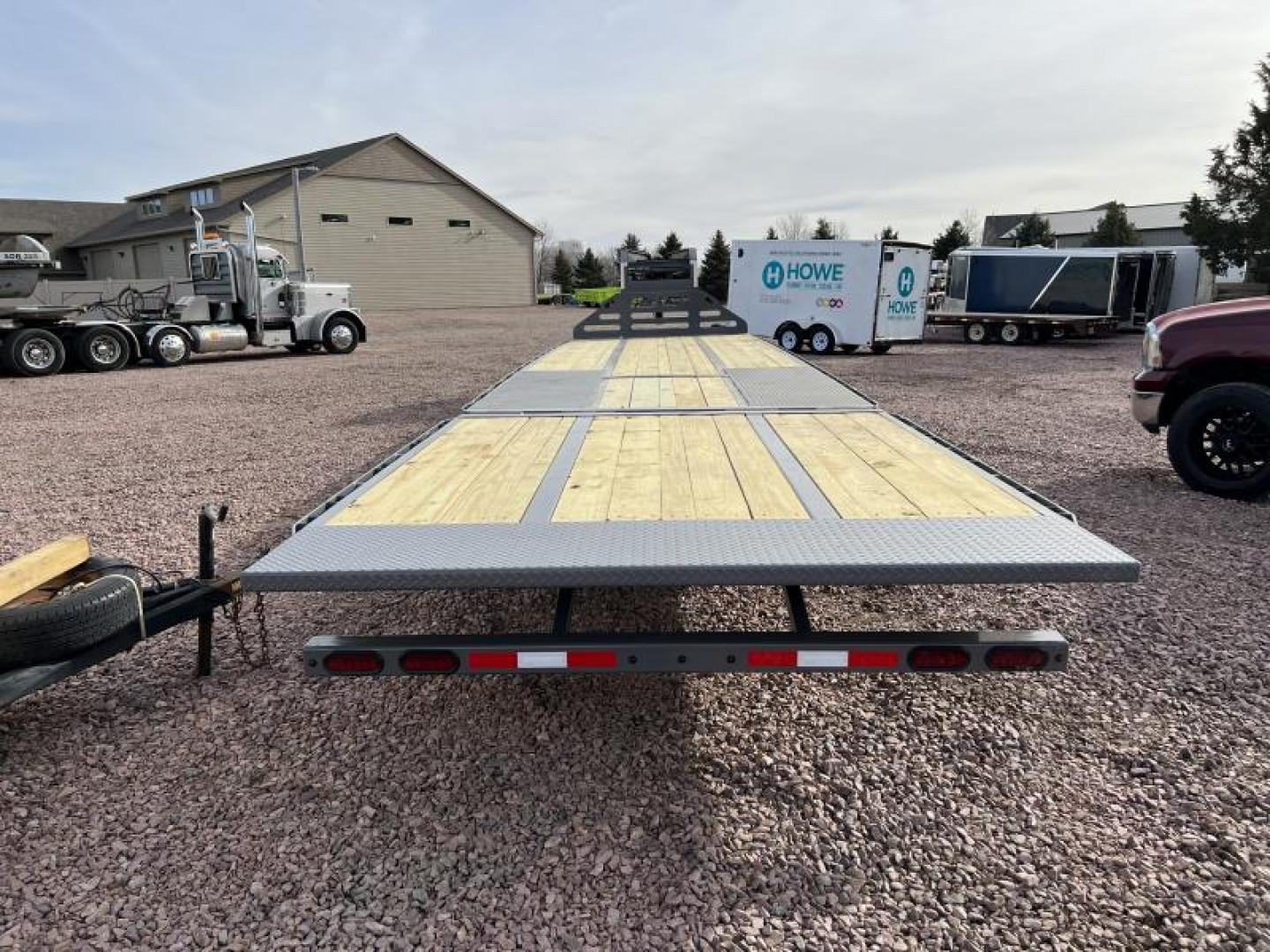 New 2024 Midsota FB36GN-HB 25.9k Flatbed Trailer