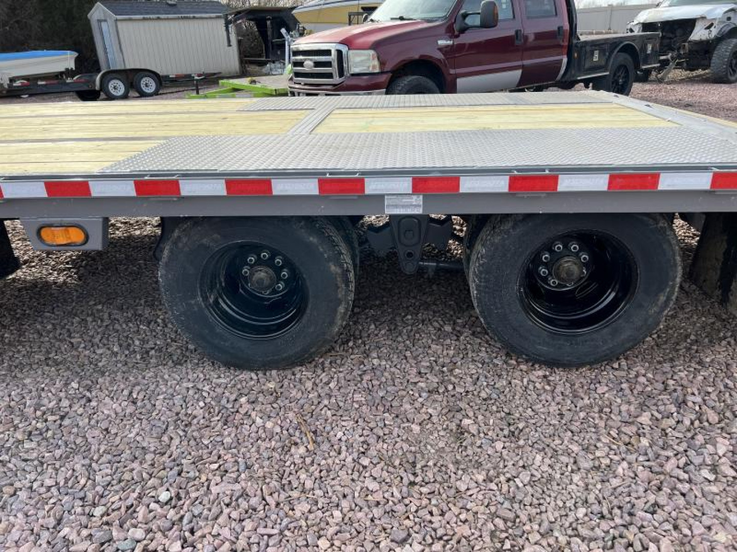 New 2024 Midsota FB36GN-HB 25.9k Flatbed Trailer