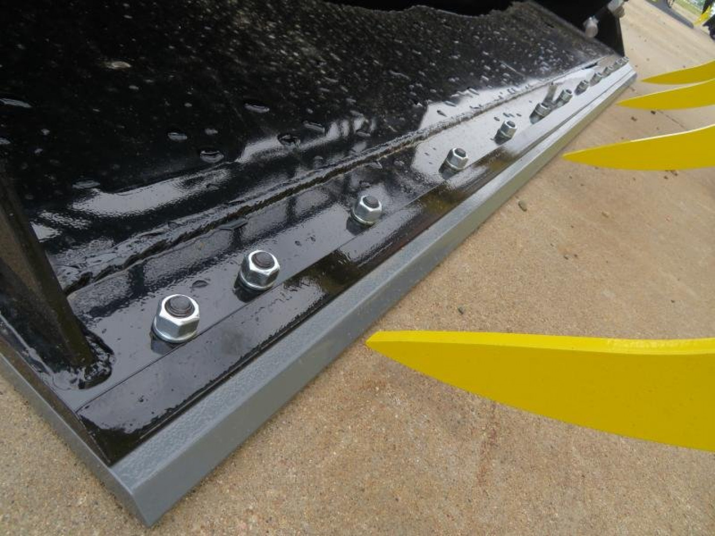 New 2026 MDS 96 HV Grapple Bucket Skid Steer Attachment
