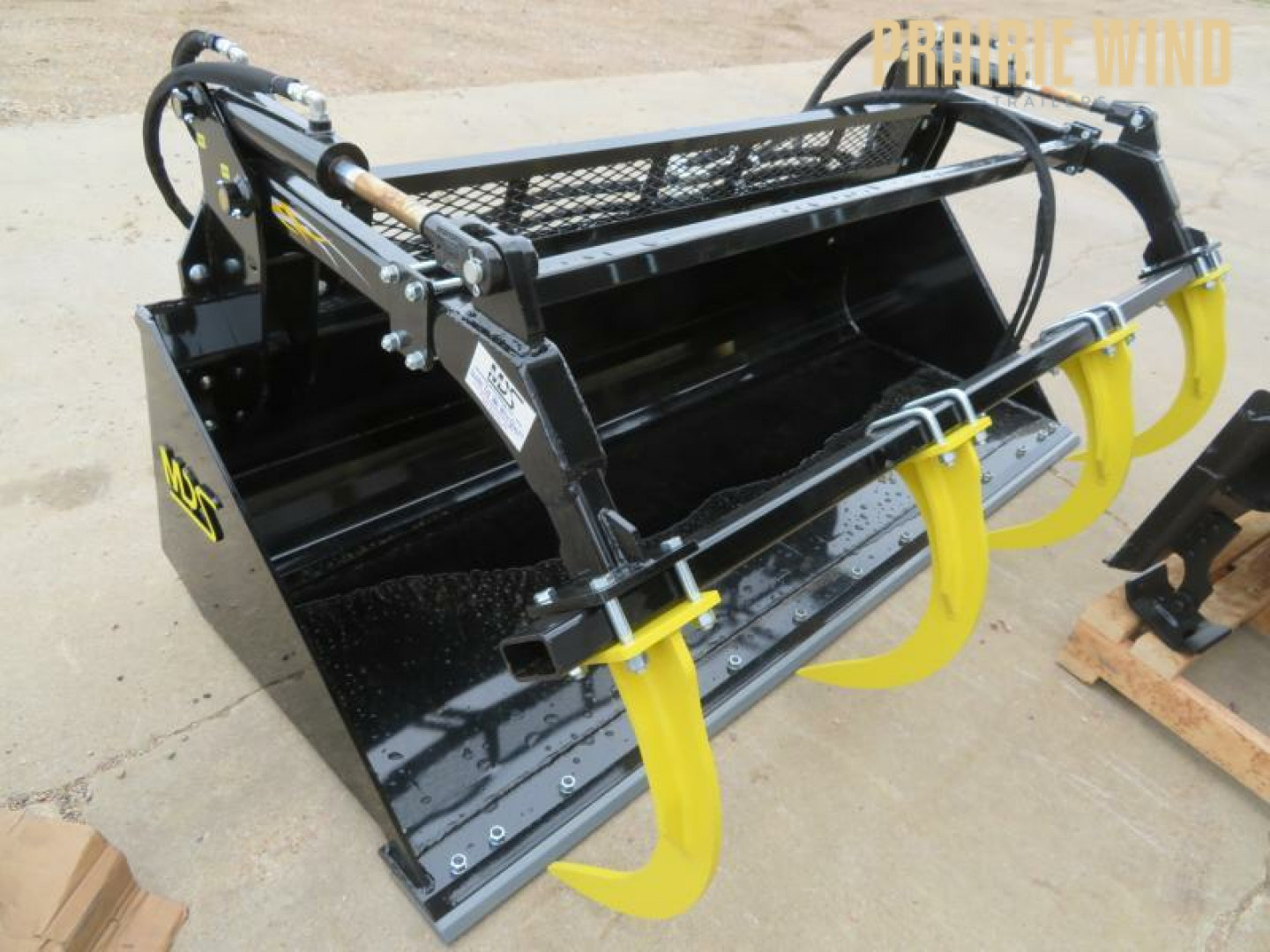 New 2026 MDS 96 HV Grapple Bucket Skid Steer Attachment
