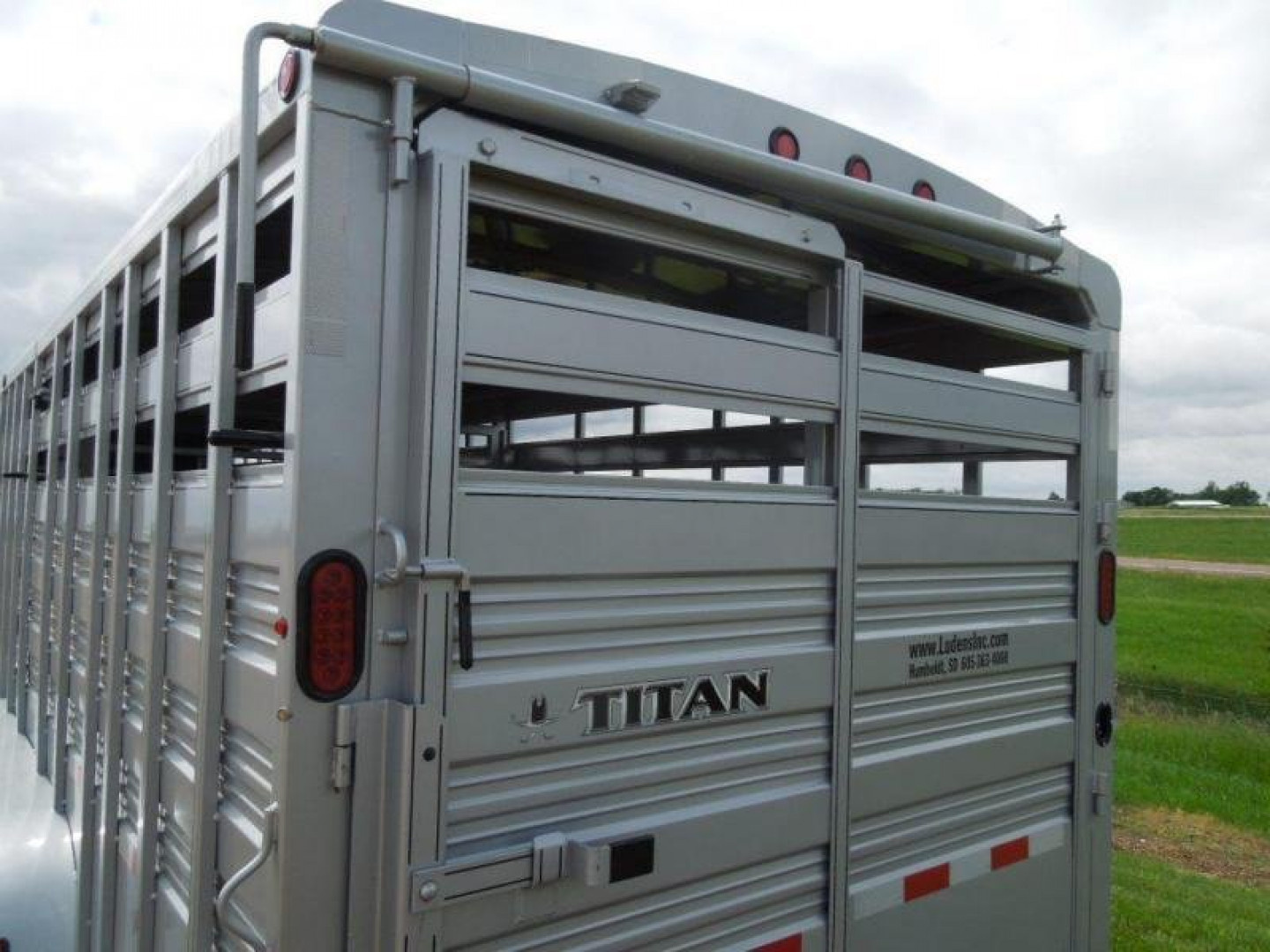New 2026 Titan Trailer 30 Stock / Stock Combo Trailer