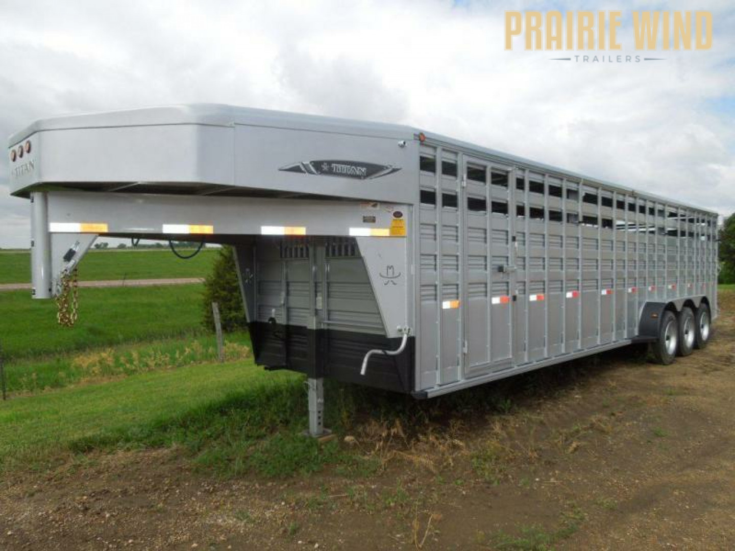 New 2026 Titan Trailer 30 Stock / Stock Combo Trailer
