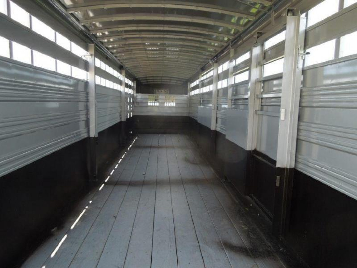 New 2026 Titan Trailer 30 Stock / Stock Combo Trailer