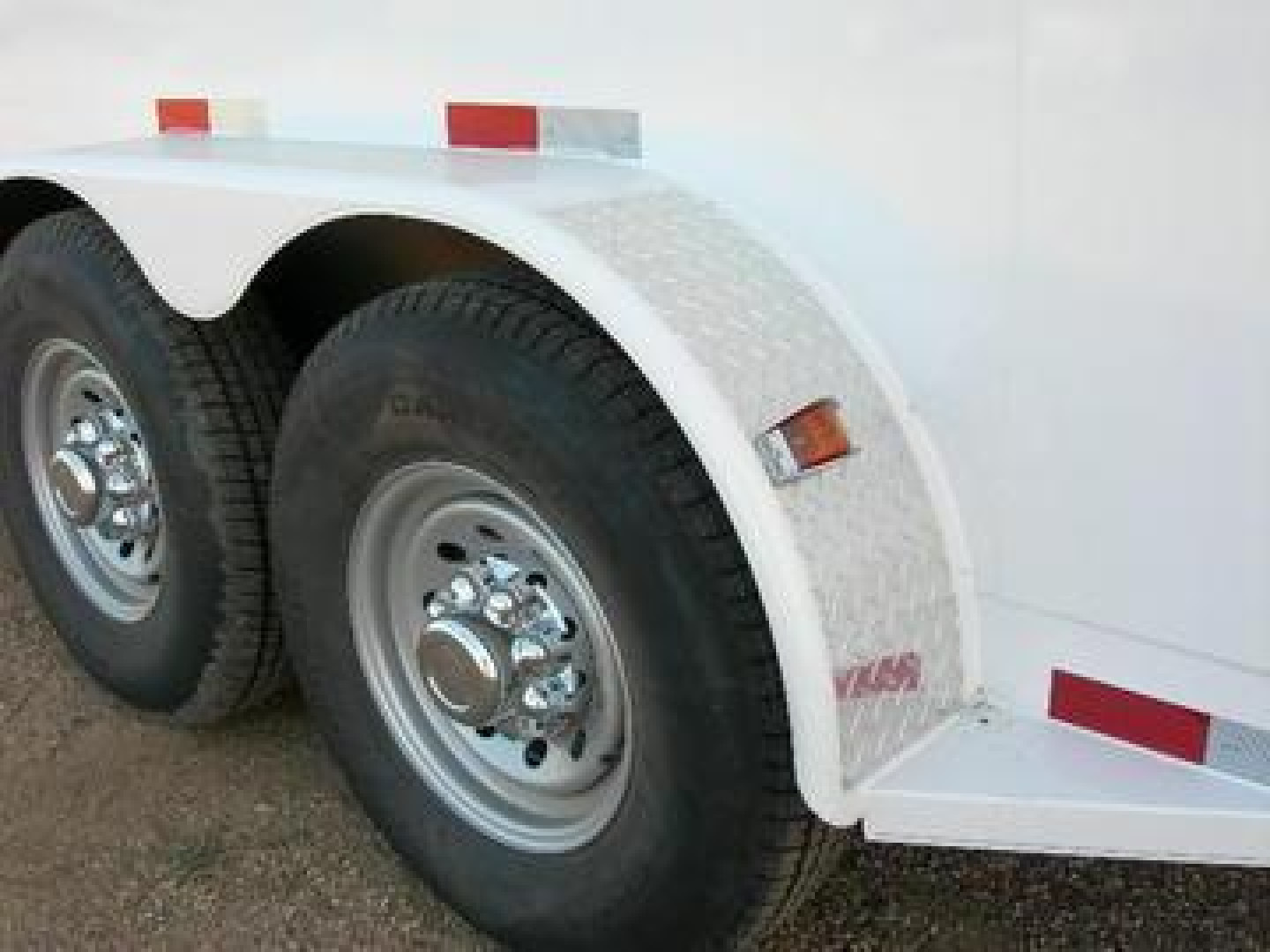 New 2026 Titan Trailer 20 Horse Trailer