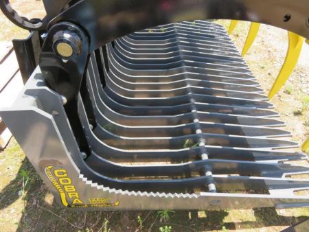 New 2026 MDS 72" Cobra Grapple Brush Bucket Attachment