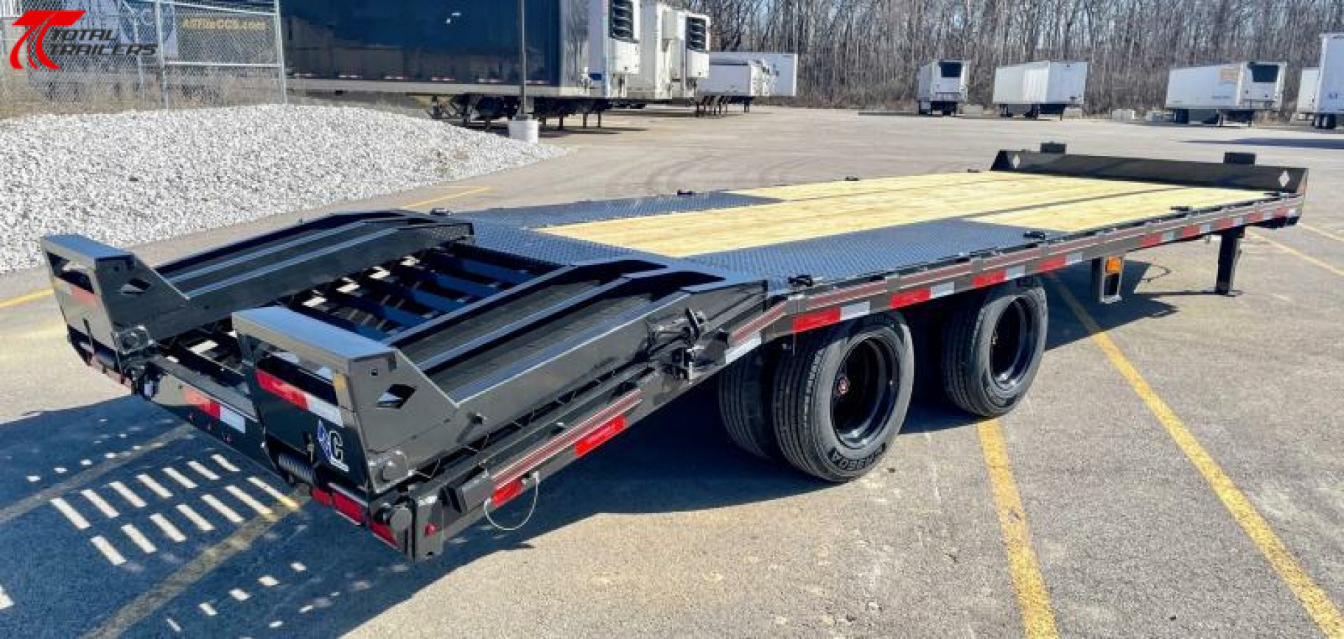 9×25 Equipment Flatbed Trailer photo 3