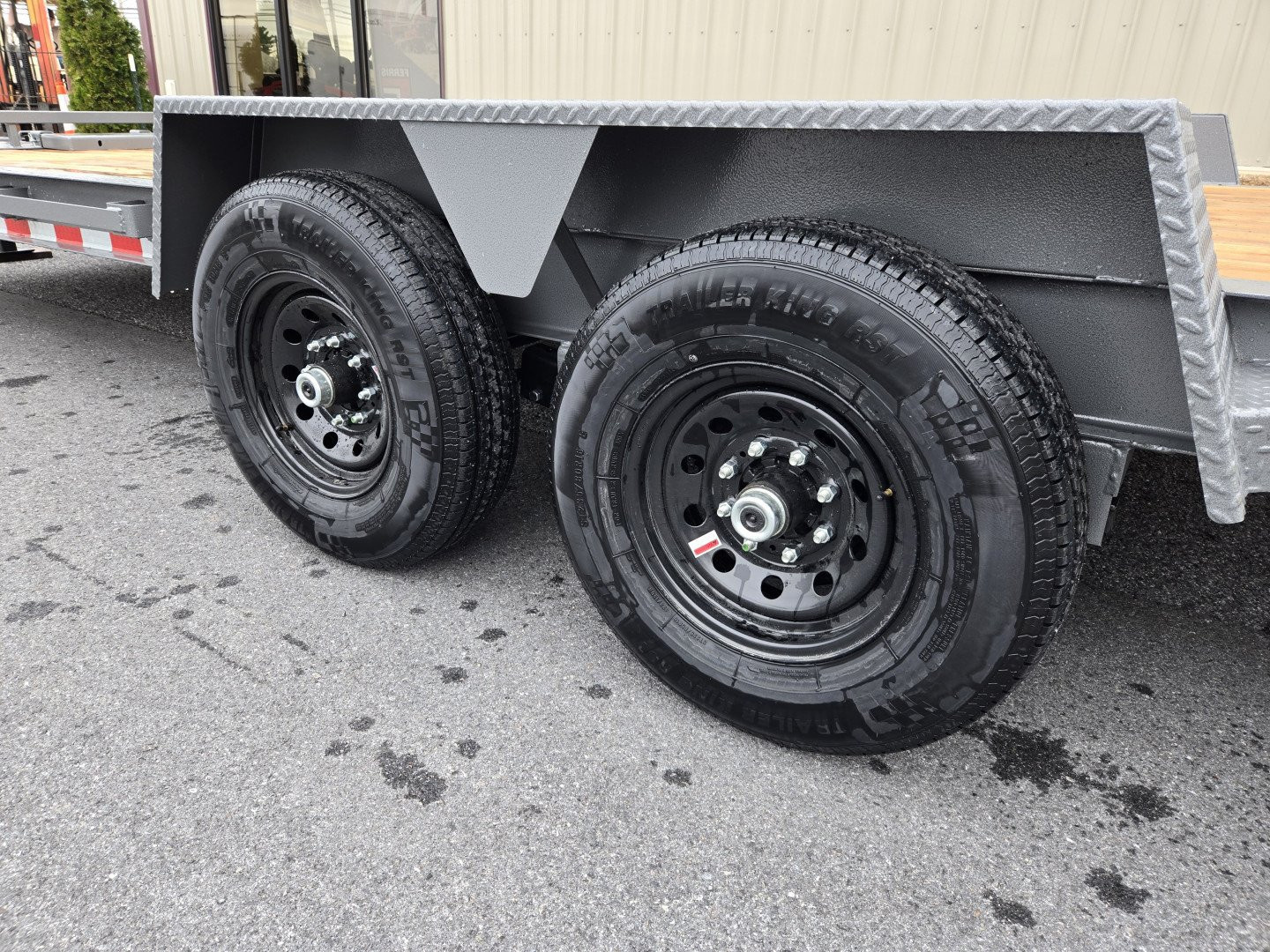 New 7 x 20 BWISE EF20-14-HD Equipment Trailer, 15.4K GVWR ***Hammertone Gray w/ I-Beam Frame, Full-Width Ramps, Winch Mount, 3' Self-Cleaning Dovetail