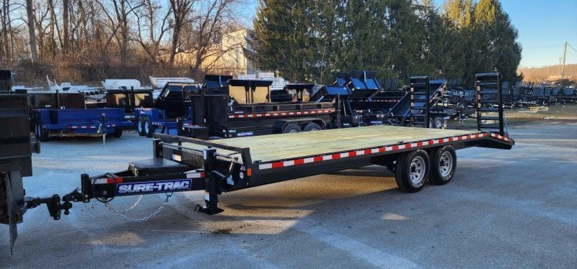 New 8.5 x 22 (18+4) Sure-Trac Deckover w/Beavertail Equipment Trailer 15k