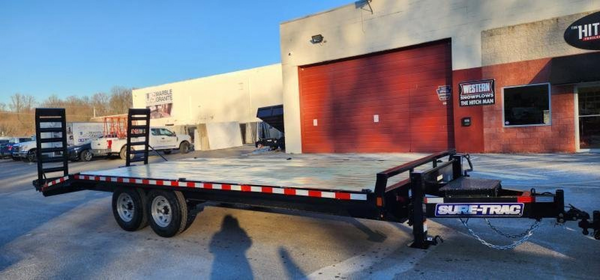 New 8.5 x 22 (18+4) Sure-Trac Deckover w/Beavertail Equipment Trailer 15k