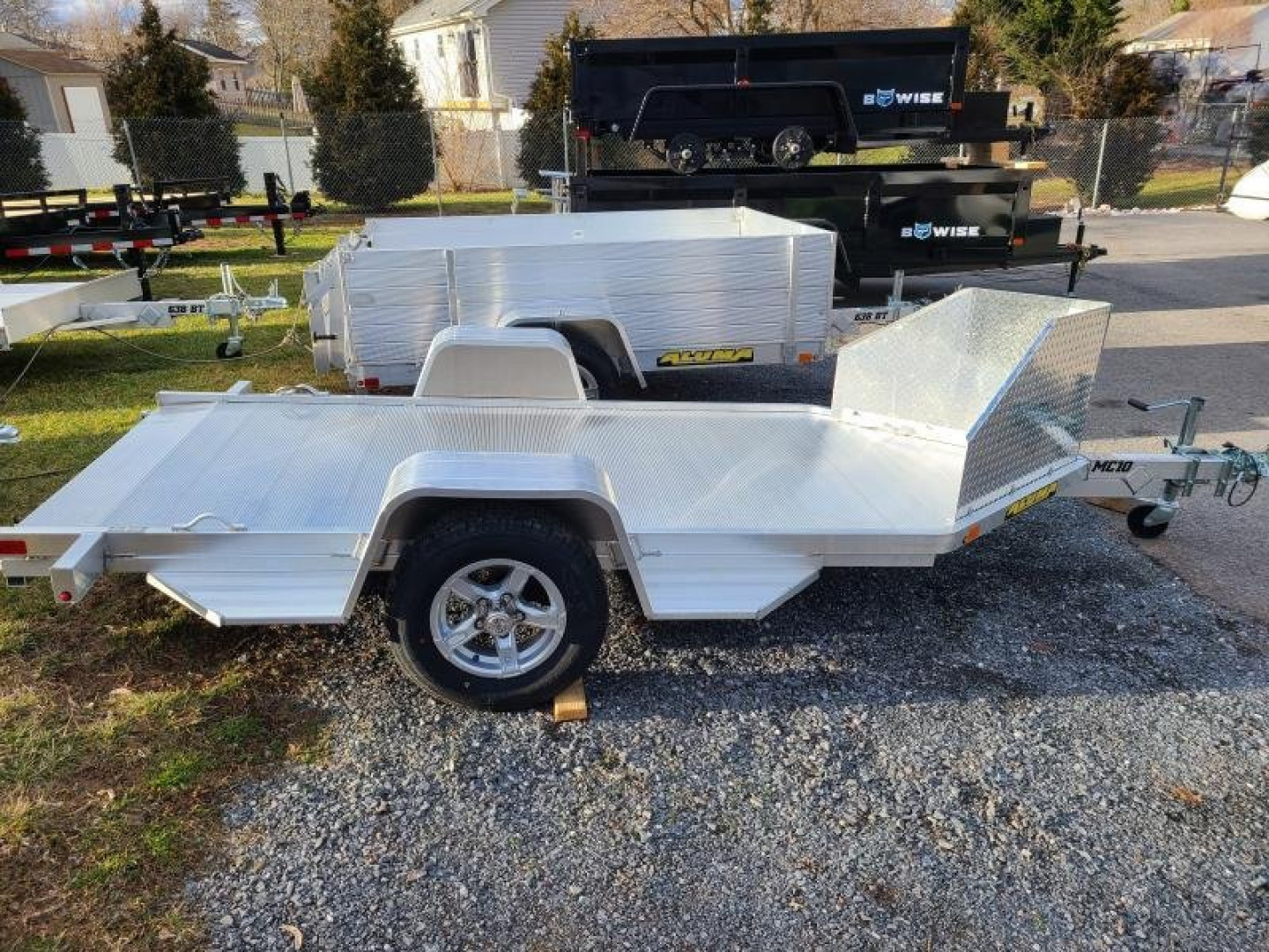 New 4'3" x 10'5" Aluma MC10 Aluminum Single Motorcycle Trailer 2k