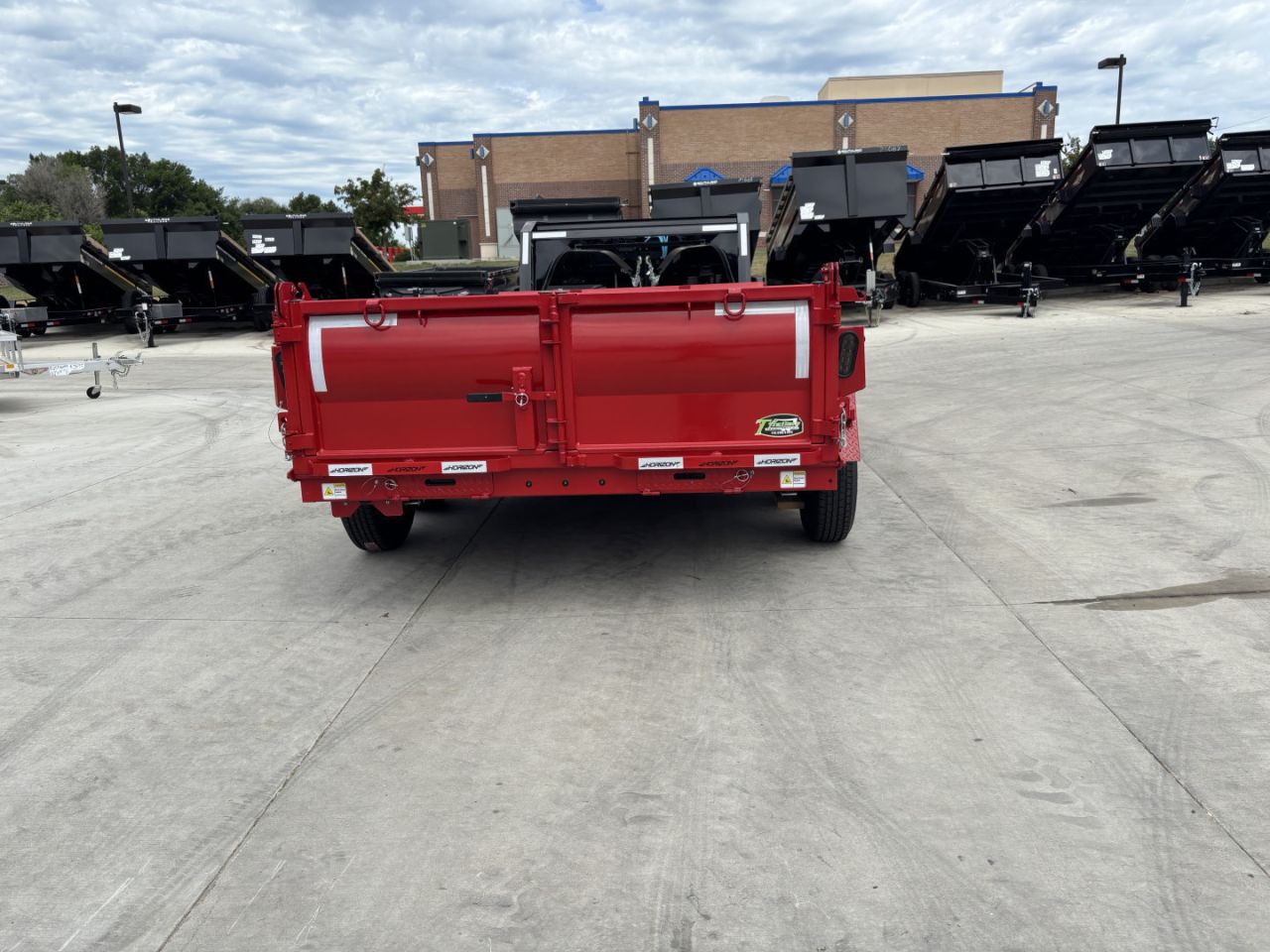 New NEW 2025 Horizon Gooseneck LZ7 14’ x 83” X 24” Dump Trailer 2-7000 lb axles = 14K