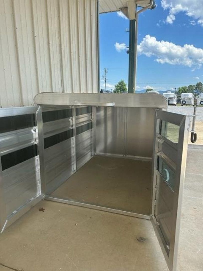 2024 Elite Trailers ST photo 4