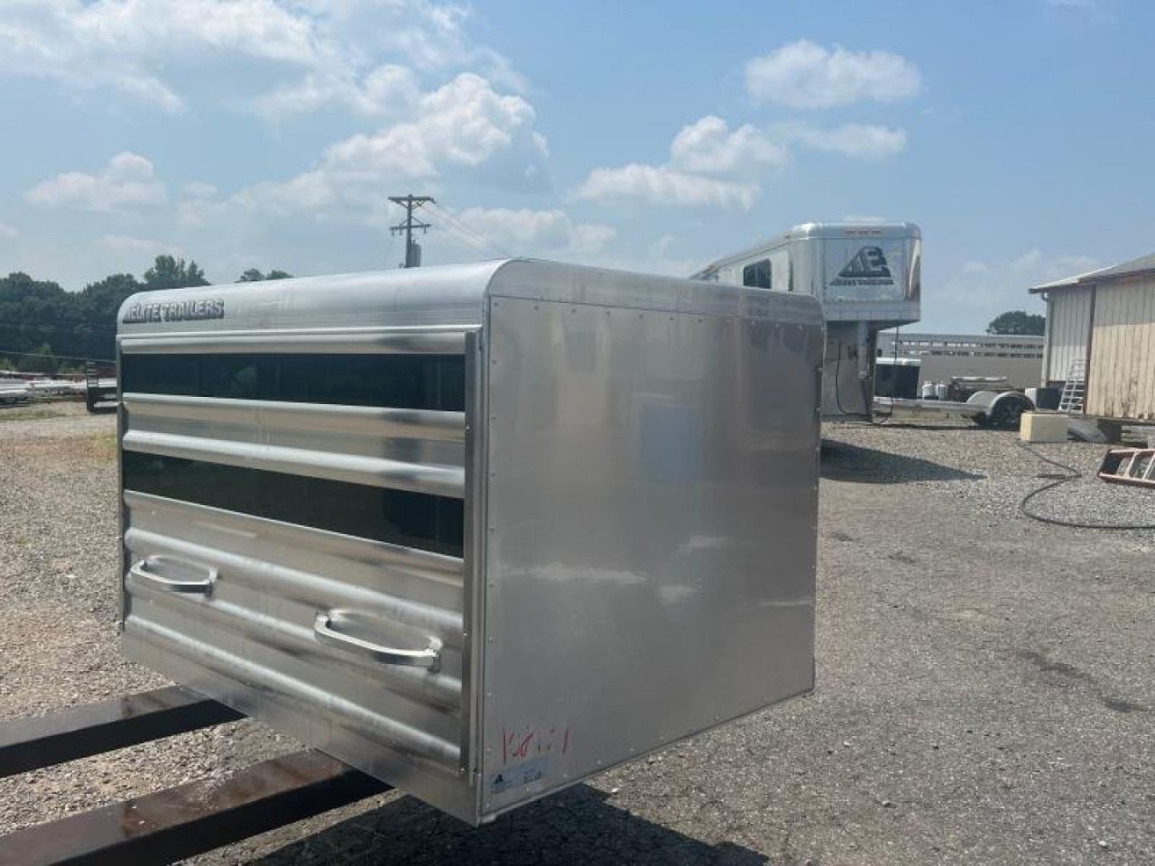2024 Elite Trailers ST photo 3