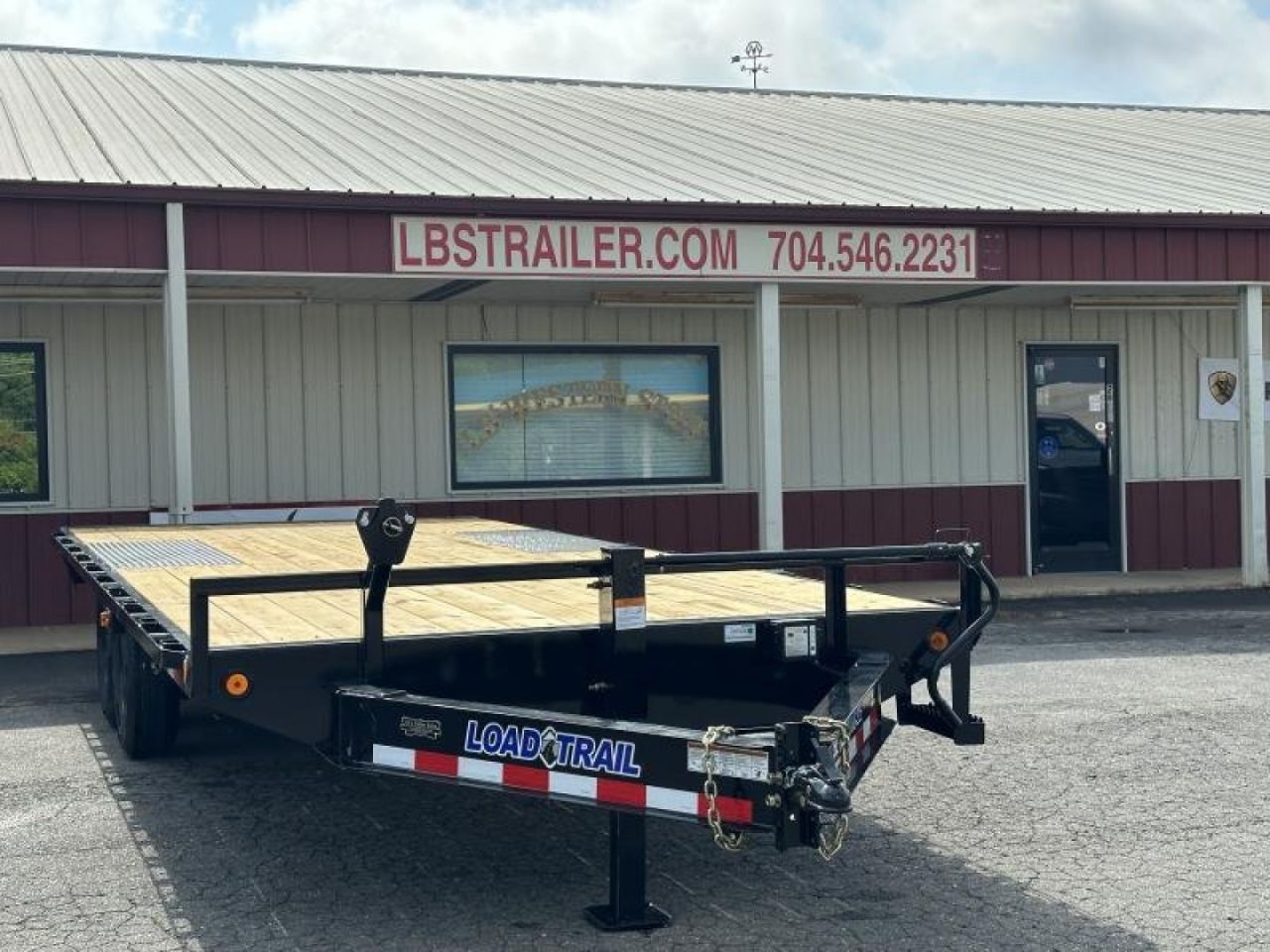 New 2024 Load Trail 102 X 20 Equipment Trailer Deckover