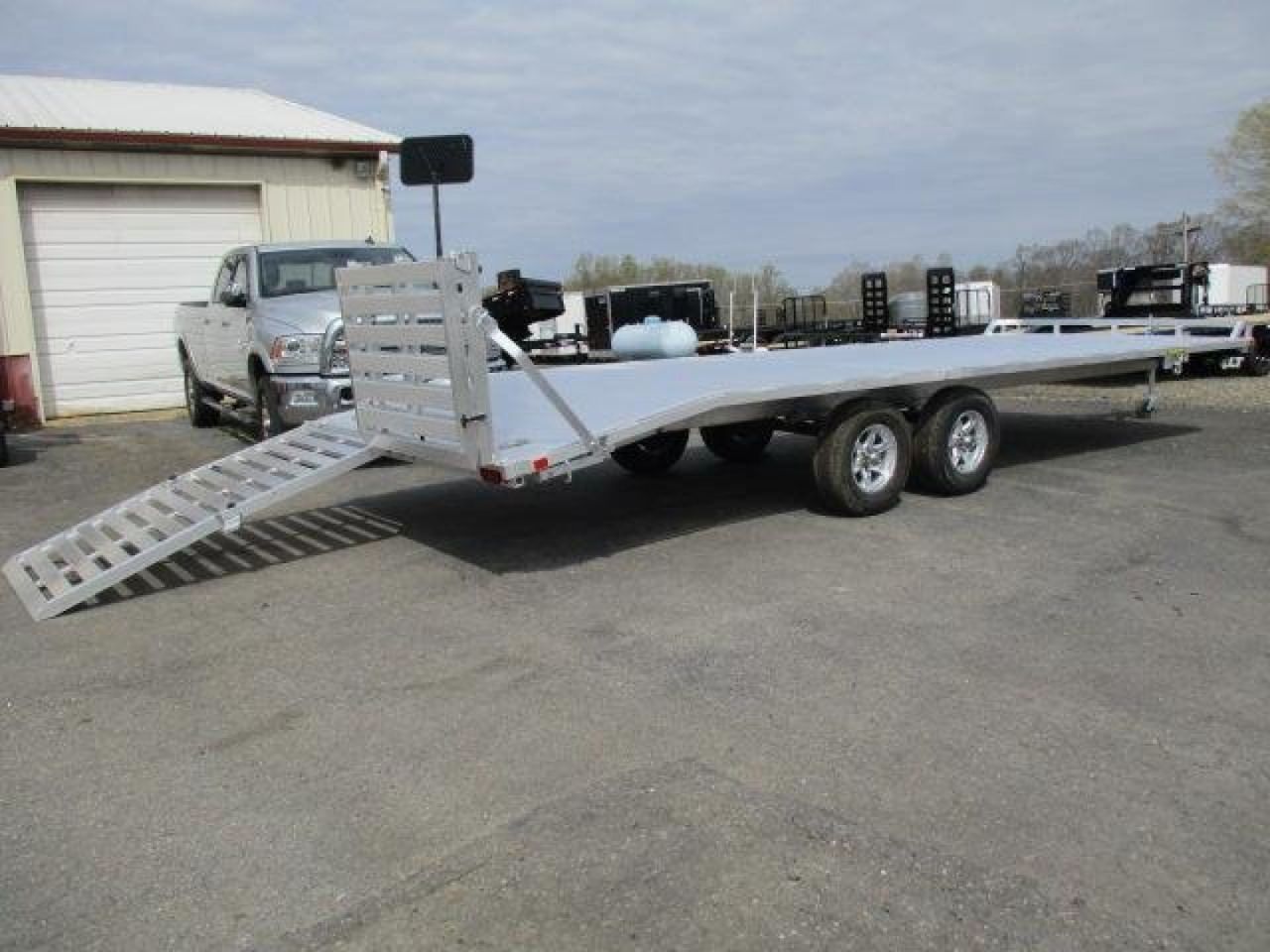 2023 Aluma 1024H photo 3