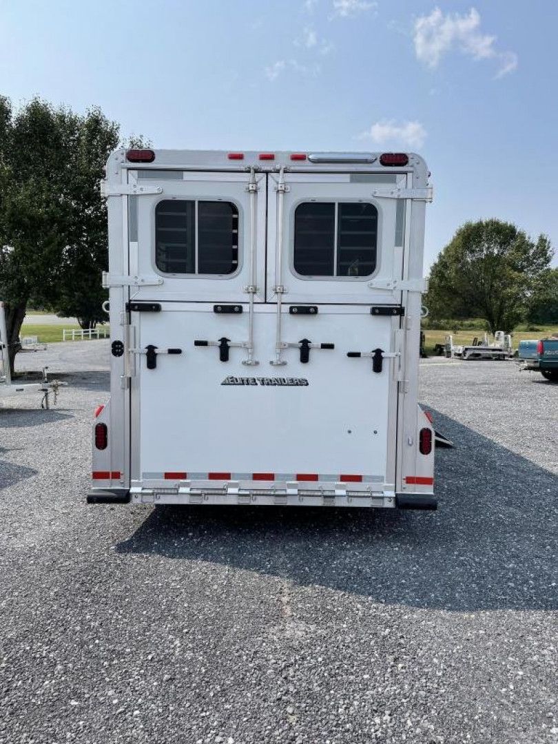 2022 Elite Trailers 4H photo 8