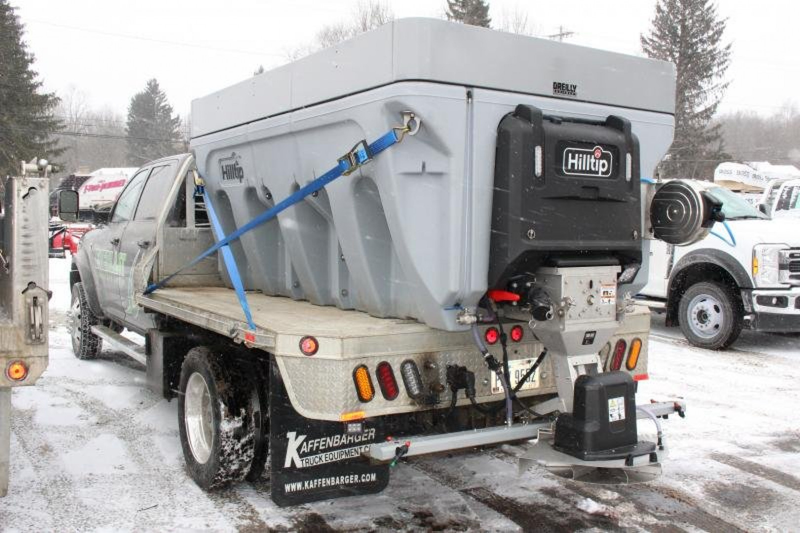 New 2024 HILLTIP 4.2YD COMBI BRINE AND SALT SPREADER - H28614