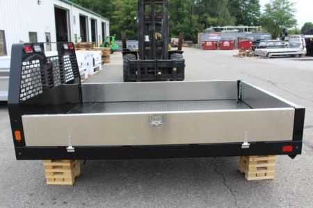 New 2024 SH Truck Bodies - Telescopic Hoist Dumping Flatbed - SRW Long Bed - FORD