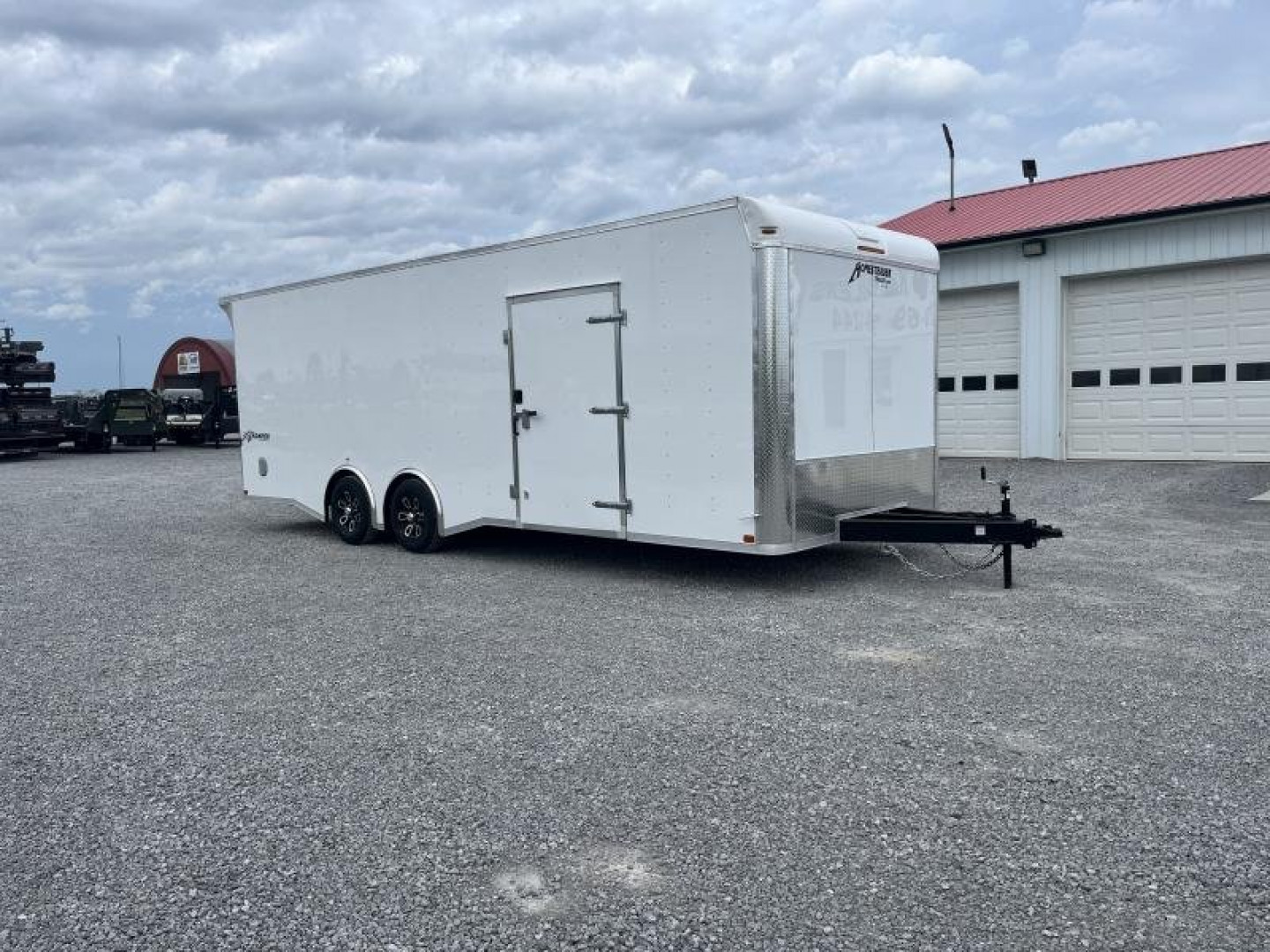 New 2025 Homesteader 8.5'x24' Champion Spread Axle
