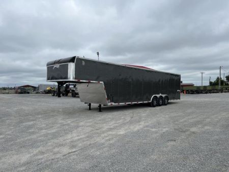 New 2027 Homesteader Trailer 8.5x38ft Champion Tri-Axle Gooseneck Enclosed Trailer Cargo / Enclosed Trailer