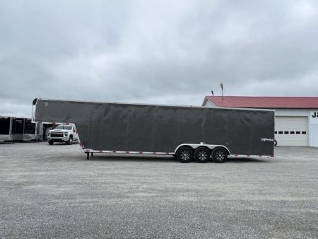 New 2027 Homesteader Trailer 8.5x38ft Champion Tri-Axle Gooseneck Enclosed Trailer Cargo / Enclosed Trailer