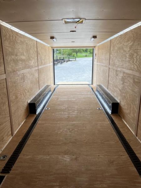 New 2027 Homesteader Trailer 8.5x38ft Champion Tri-Axle Gooseneck Enclosed Trailer Cargo / Enclosed Trailer