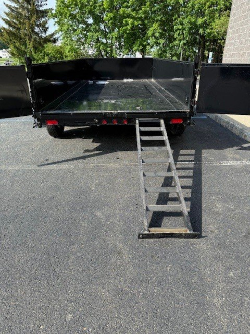 New 2026 PJ Trailers D7142 Dump Trailer
