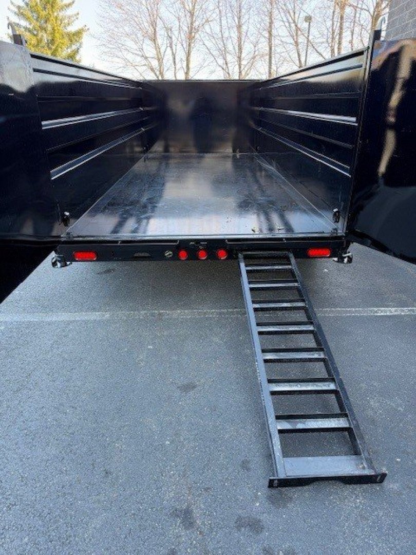 New 2026 PJ Trailers DM162 Dump Trailer