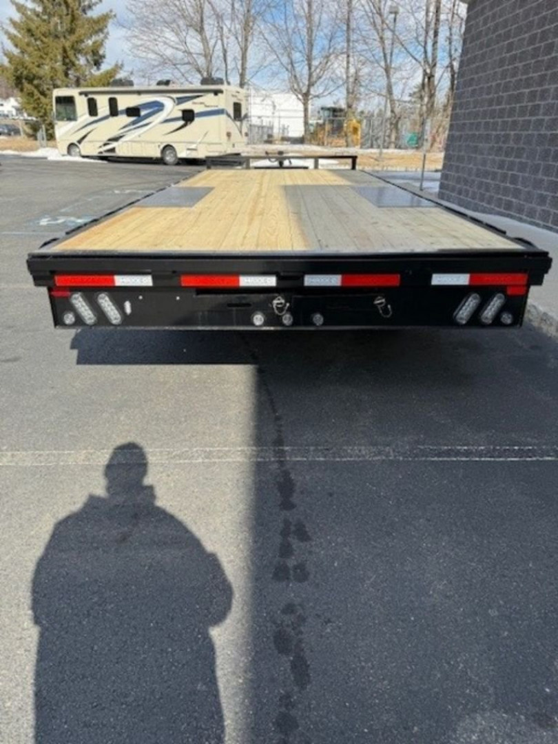 New 2025 Maxx-D Trailers DOX DOX10222
