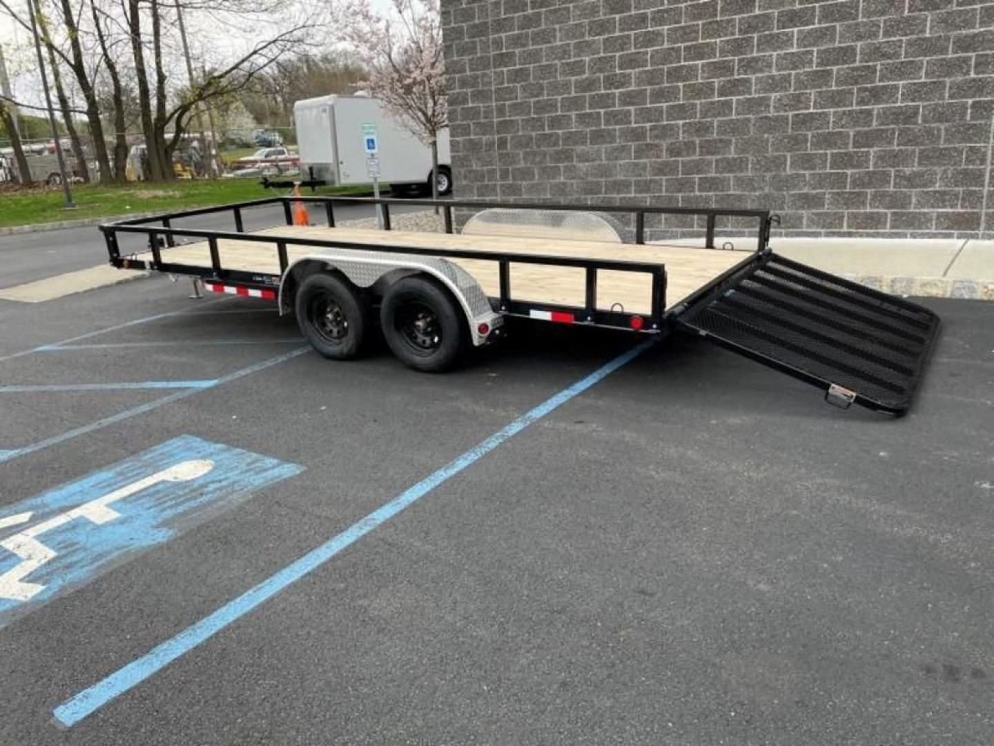 New 2022 Load Trail Pipe-Top CS16