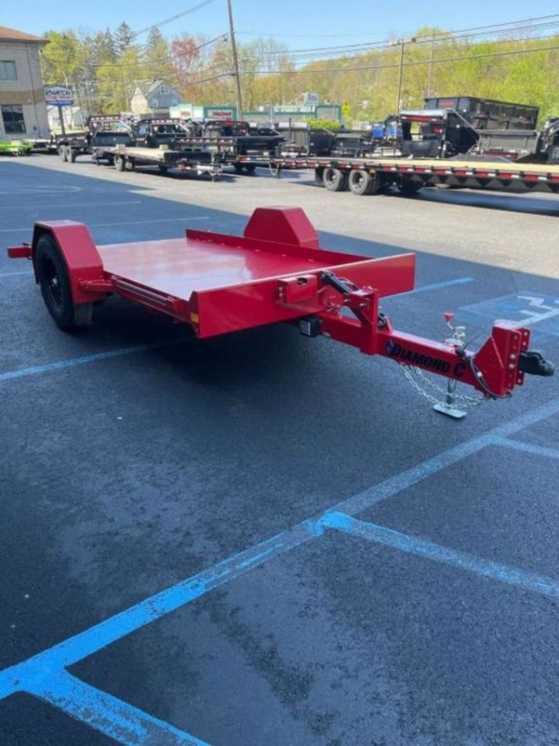 New 2024 Diamond C DSA 12' x 77"