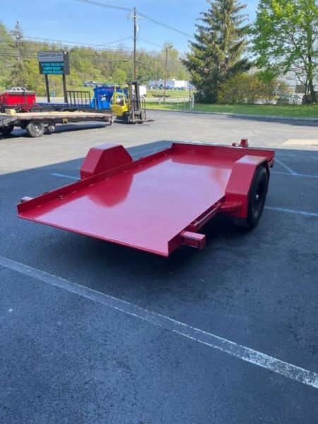 New 2024 Diamond C DSA 12' x 77"