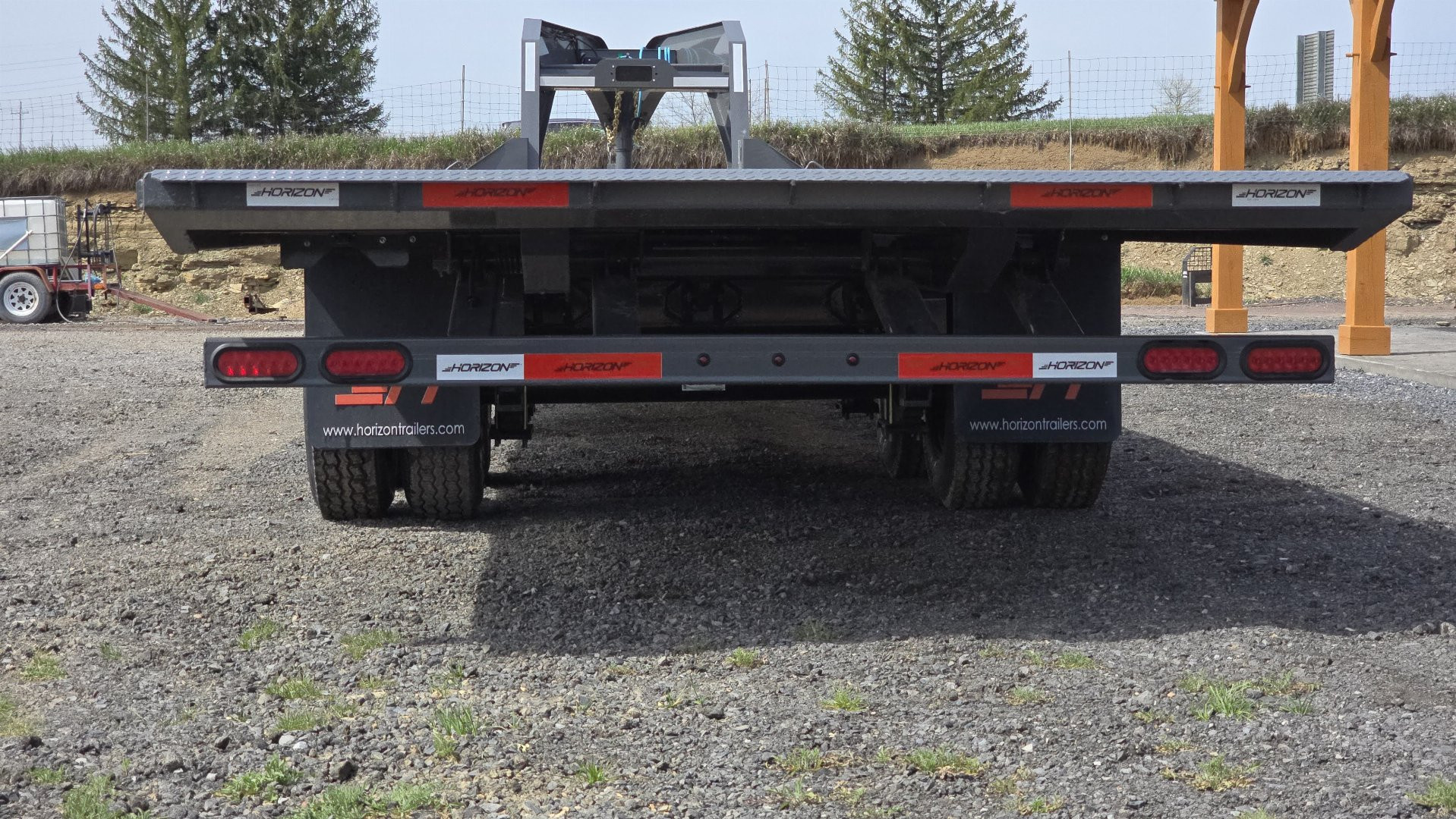 New Horizon Full Tilt Gooseneck / 25K / 102"x30'