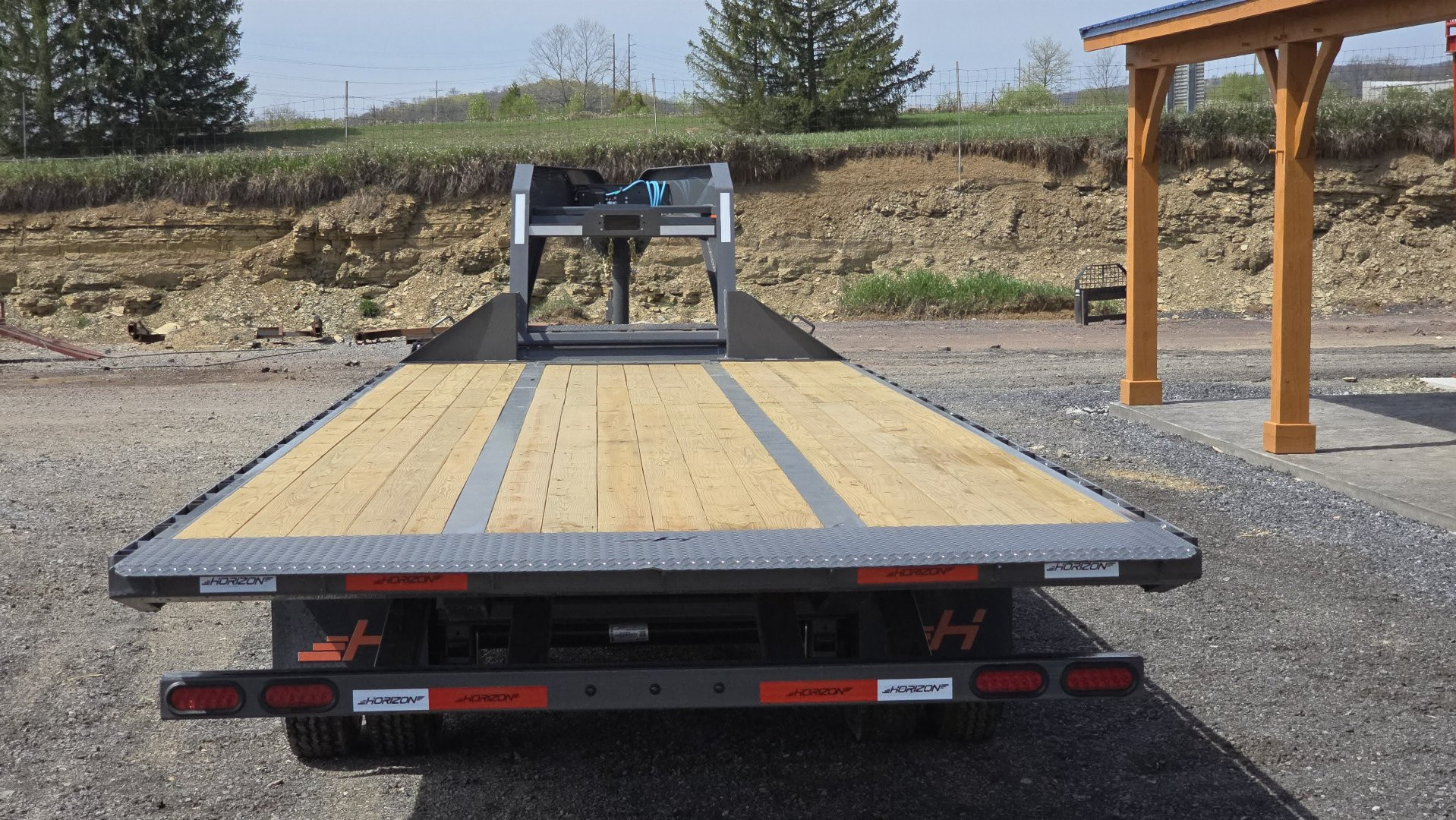 New Horizon Full Tilt Gooseneck / 25K / 102"x30'