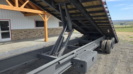 New Horizon Full Tilt Gooseneck / 25K / 102"x30'