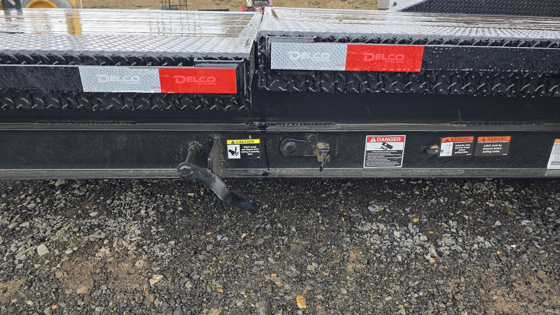 New Delco Tilt Deck Trailer / 14K GVWR / 102"x22'