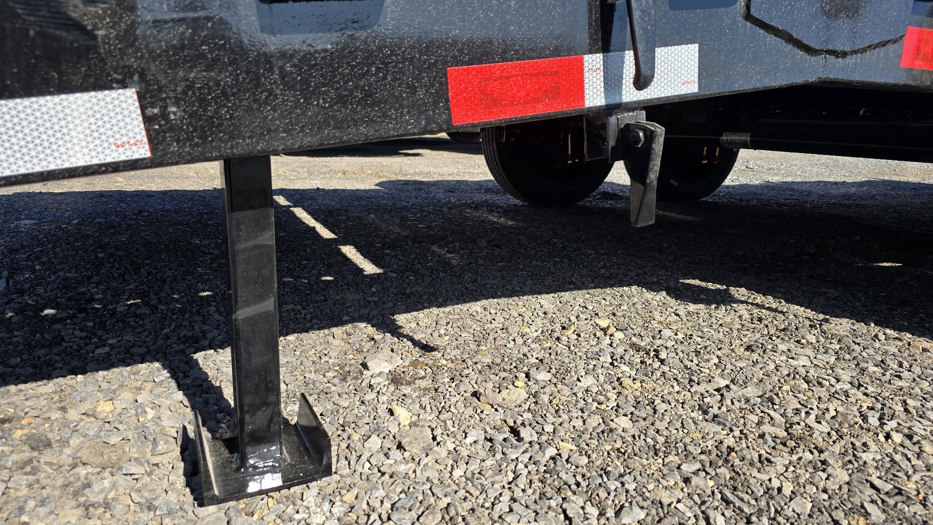 New H&H Deluxe Ramp Equip. Trailer / 16K GVWR / 82"x20' / Flip Over Ramps