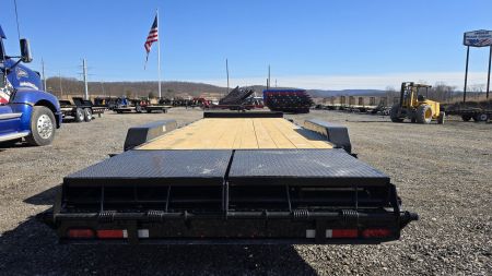 New H&H Deluxe Ramp Equip. Trailer / 16K GVWR / 82"x20' / Flip Over Ramps