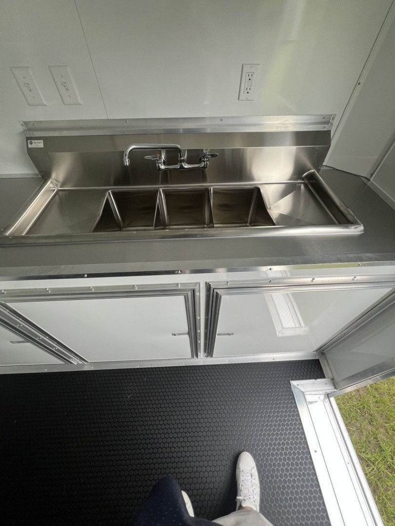 New 2027 Rock Solid Cargo 8.5x24 Tandem Axle BBQ Trailer – Gray PolyCore | 10K GVWR