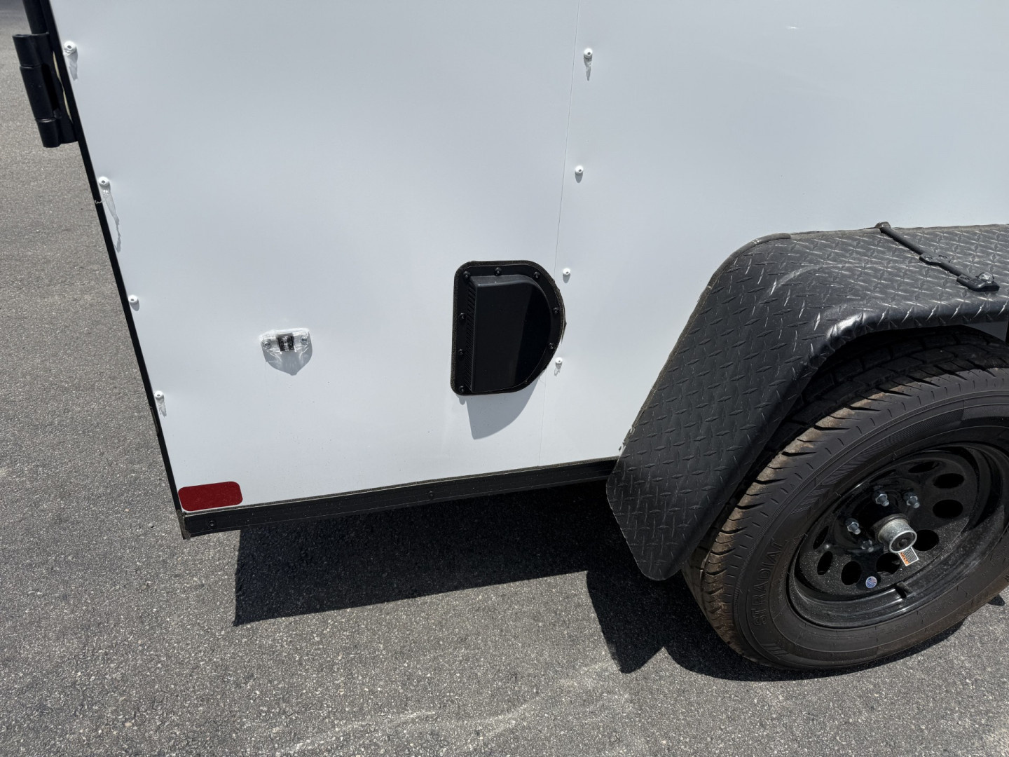 New TX6X10SA TEXAS TRAILERS 6' X 10' CARGO / ENCLOSED TRAILER W/ RAMP DOOR & SIDE DOOR