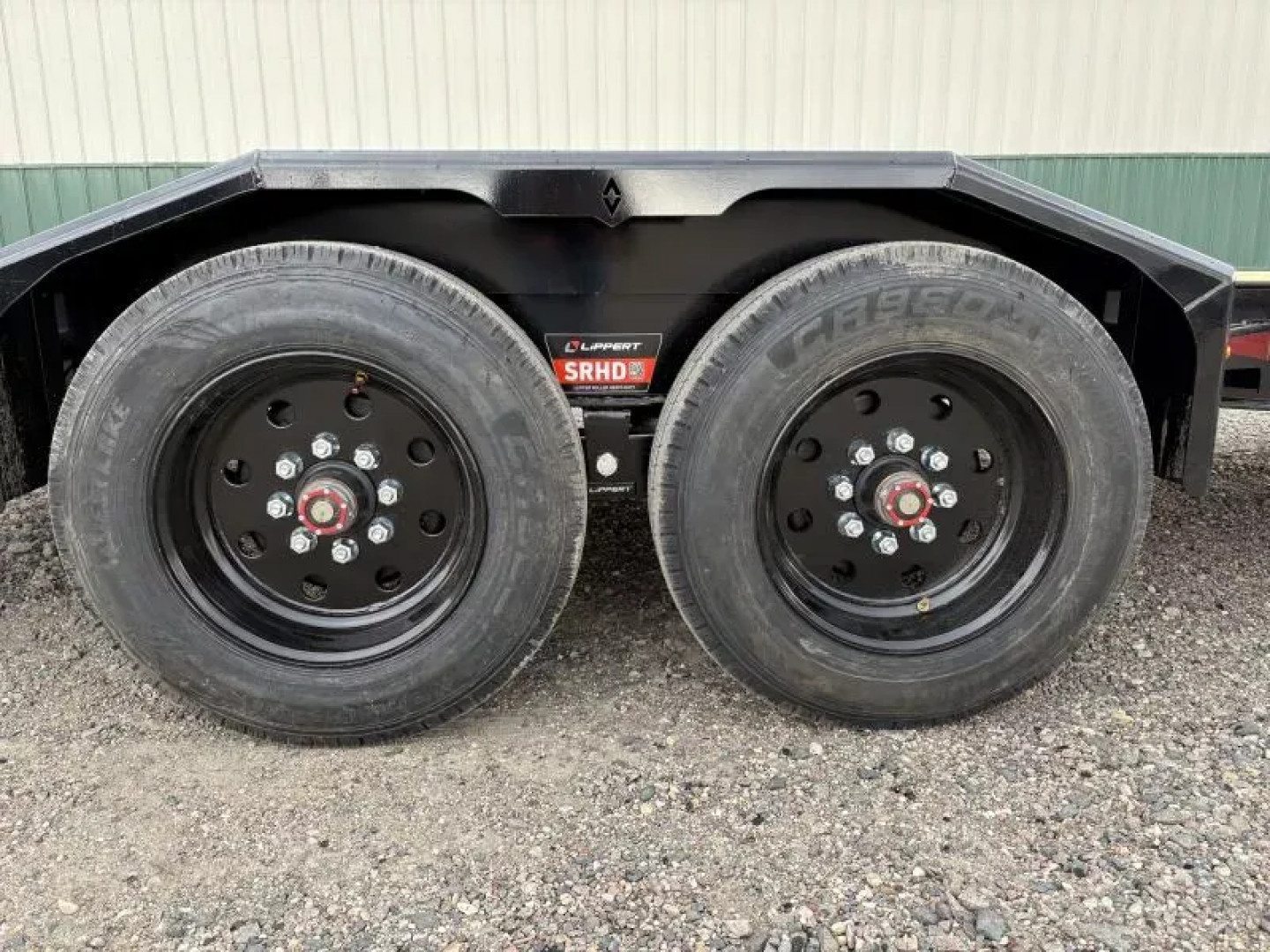 New 2025 22' - 18k Diamond C LPX 208 Equipment Trailer