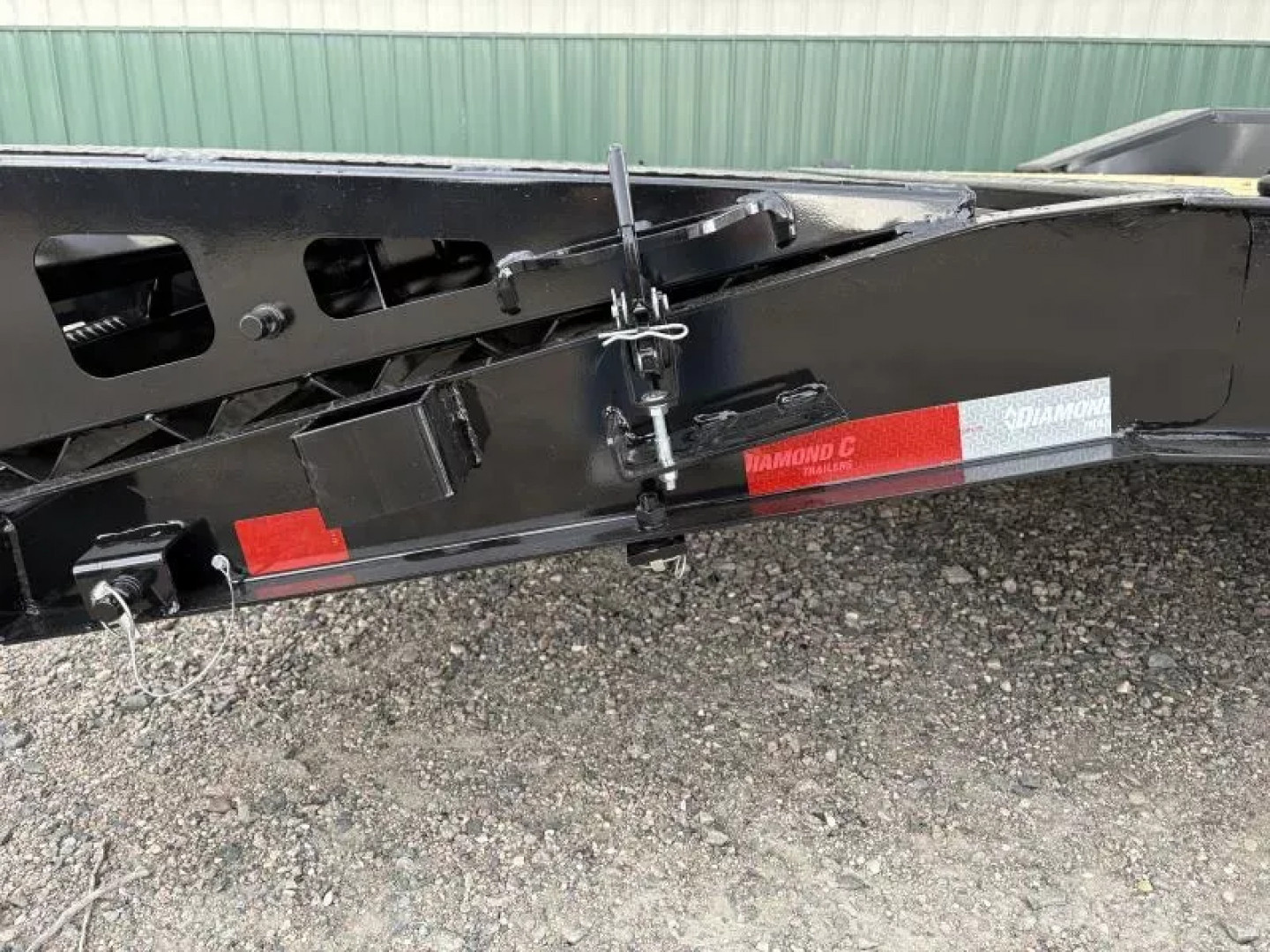 New 2025 22' - 18k Diamond C LPX 208 Equipment Trailer