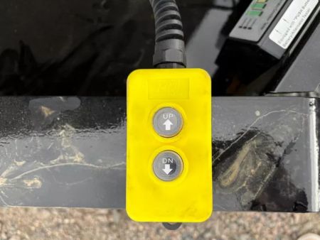 New 2025 22' - 18k Diamond C LPX 208 Equipment Trailer